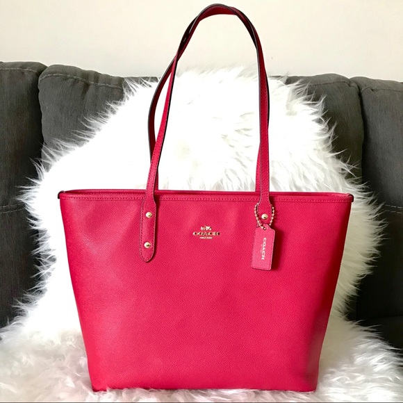 hot pink coach tote